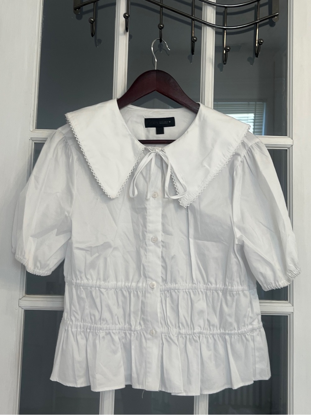 ZARA Women's White Shirred Peter Pan Collar Tie Neck Puffer Sleeve Top Size L